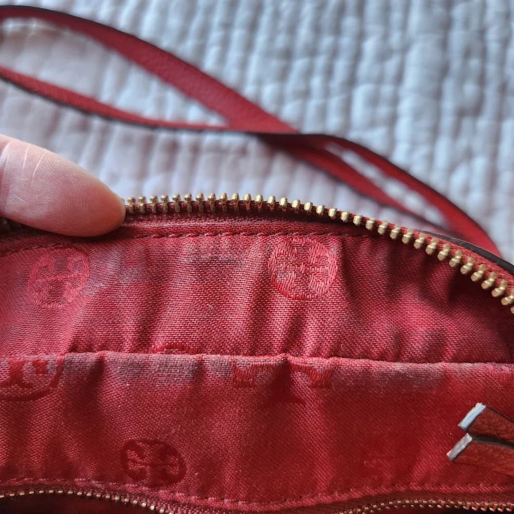 Tory Burch Red Crossbody Camera Bag - Picture 13 of 15